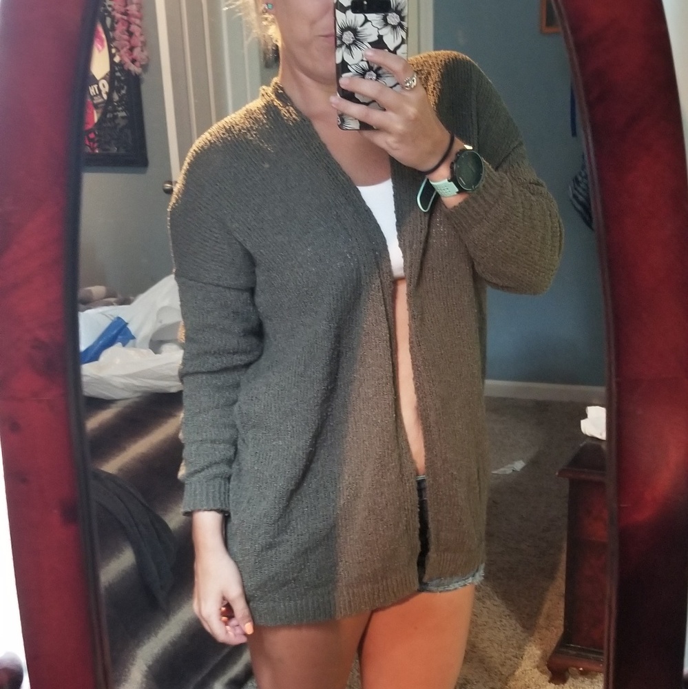 Mossimo sweater